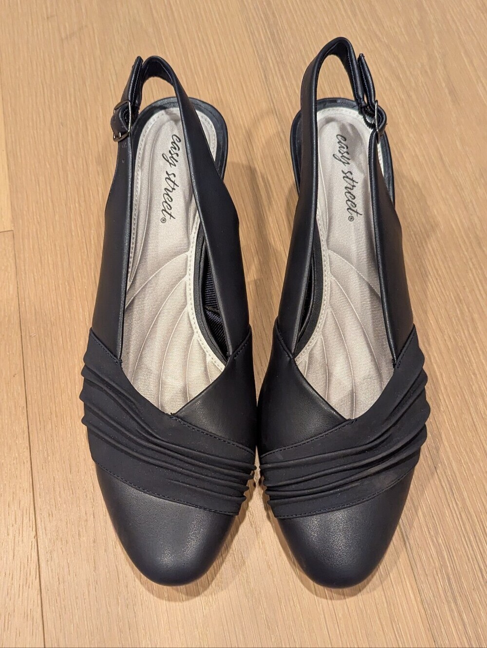 Easy Street Women's Navy Slingback Pumps - Picture 11 of 11